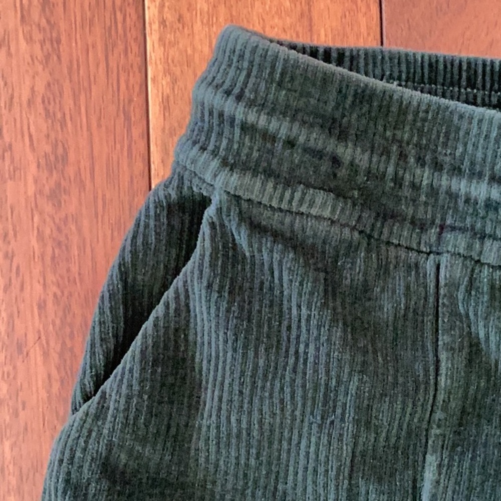 Sezane Dark Green Cropped Corduroy Pants - Picture 3 of 7